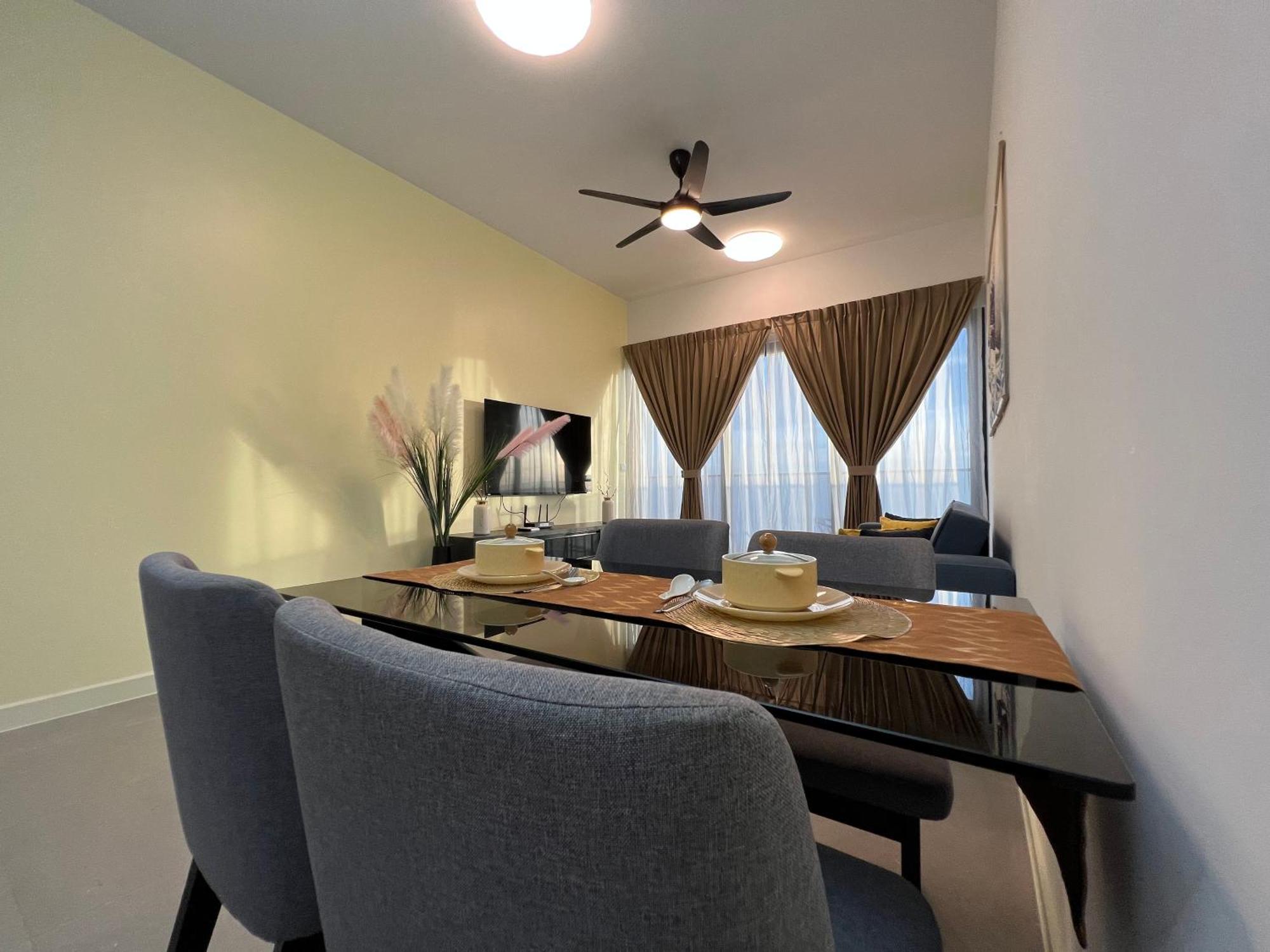 Attic Home Melaka Imperio Residence & Jonker Room photo
